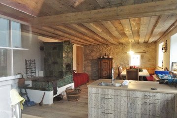 200 Jahre alte Ofenkacheln  aus dem Salzkammergut
